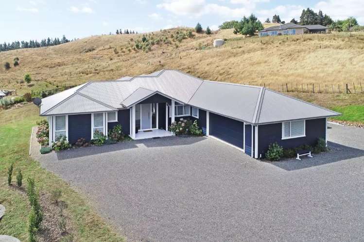 167 Chamberlain Road Bombay_0