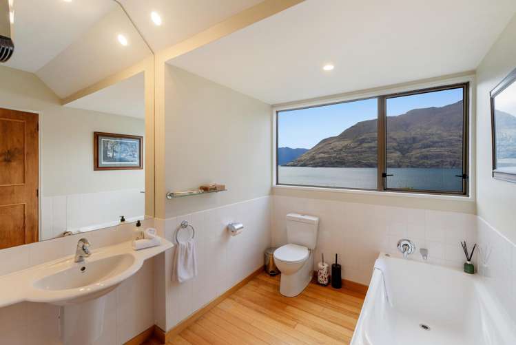 28 Evergreen Place Sunshine Bay_19
