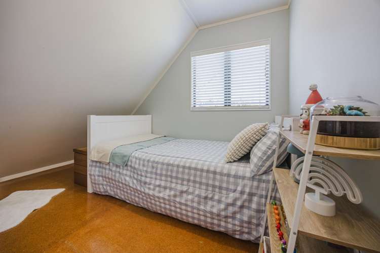 2/11 Cairngorm Place Highland Park_14