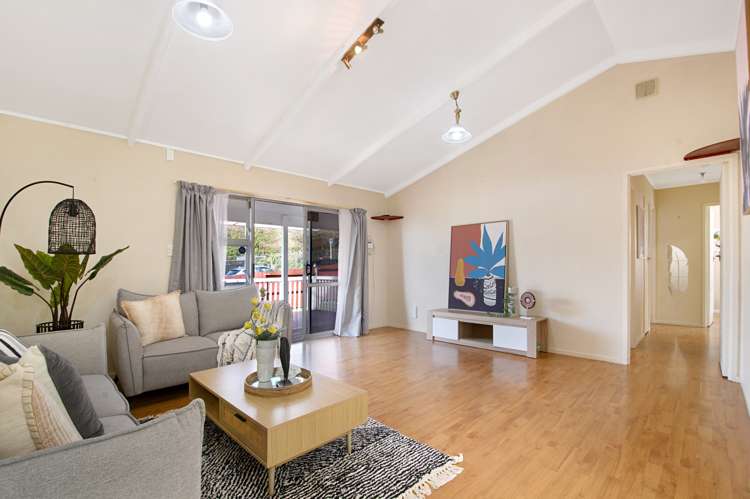 2/1 Pimento Place New Lynn_6