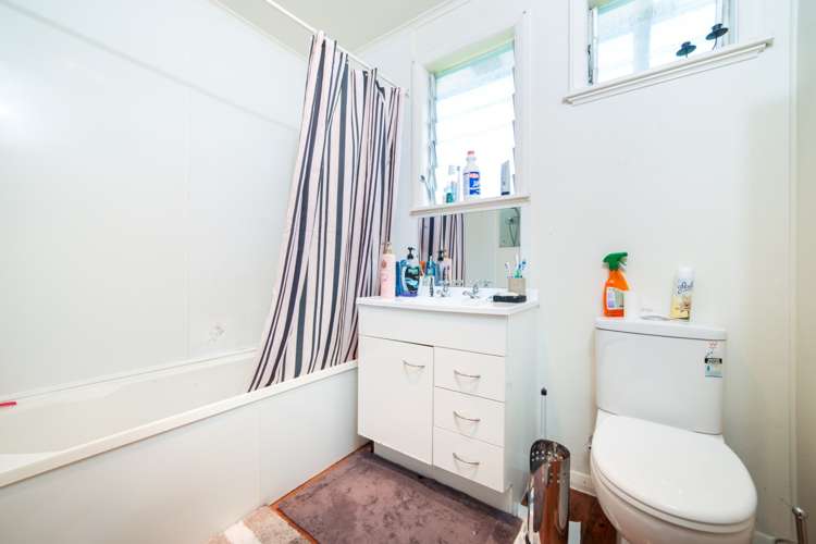 32 Blease Street New Lynn_15