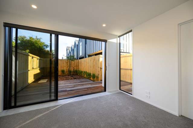 11/24 Devonport Lane Saint Albans_2