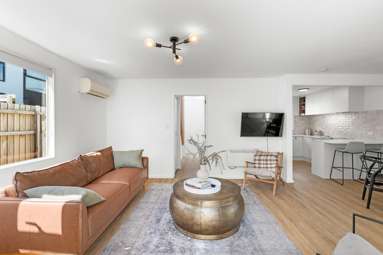 3/270 Kilmore Street_2