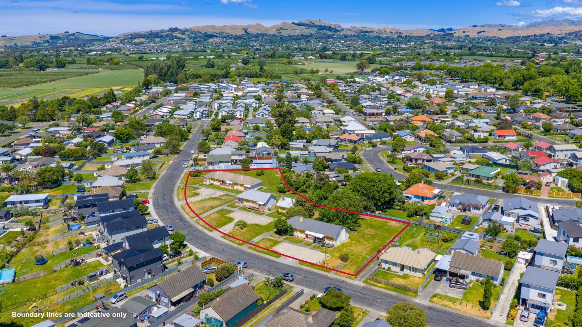 1213–1225 Cunningham Crescent Mayfair_0