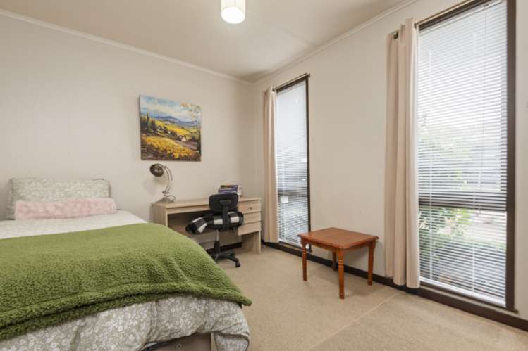 14 Rakino Place Awapuni_11