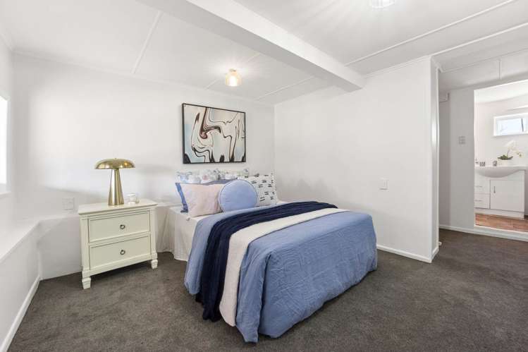 157 Methuen Road New Windsor_14