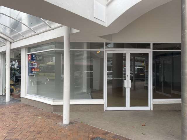 Tenancy 2,  117 Willow Street City Centre_2