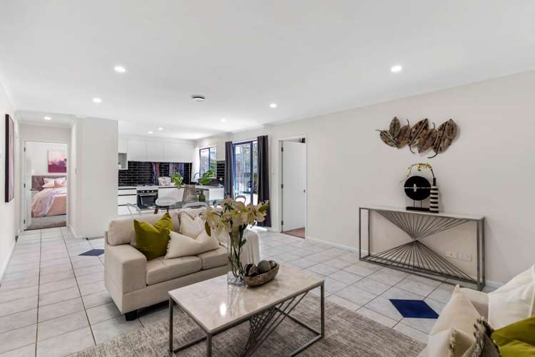 90 Bluebird Crescent Unsworth Heights_5