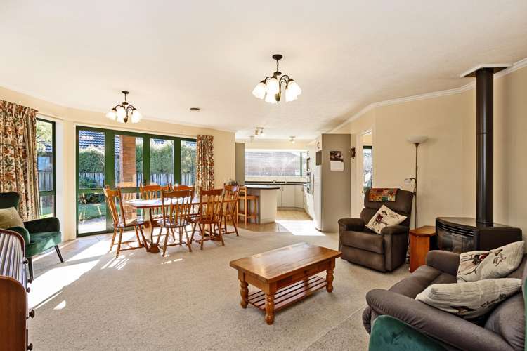 23 Glenroy Park Drive Waikiwi_6