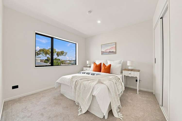 62 Mclean Avenue Papatoetoe_7