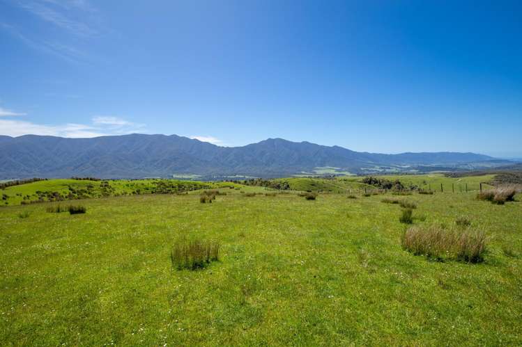 220 Quartz Range Road Bainham_43