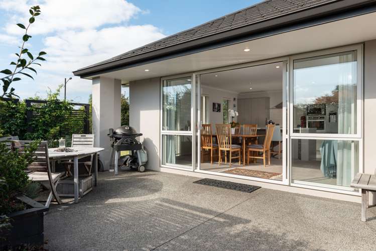 2 Tranquil Grove Omokoroa_7