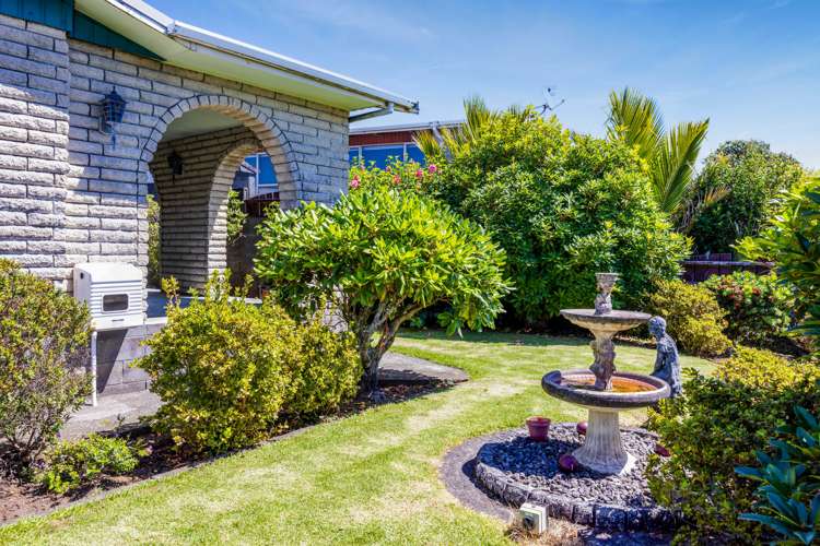 40 High Street East Waitara_24