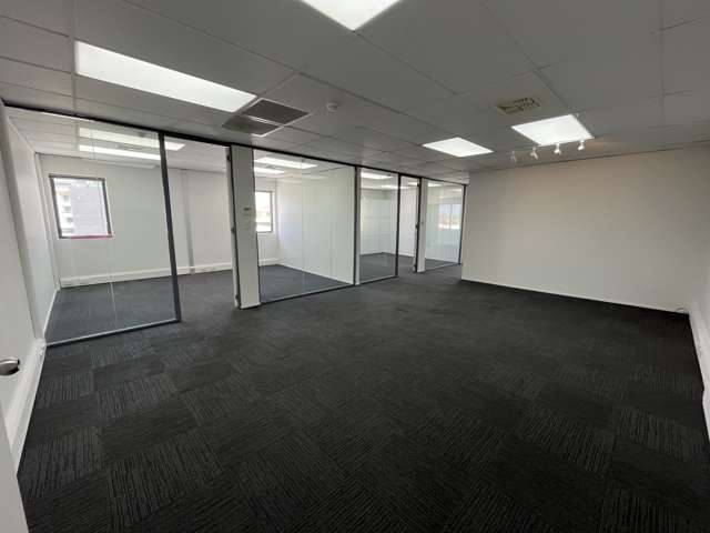 19 Great South Road Epsom_1