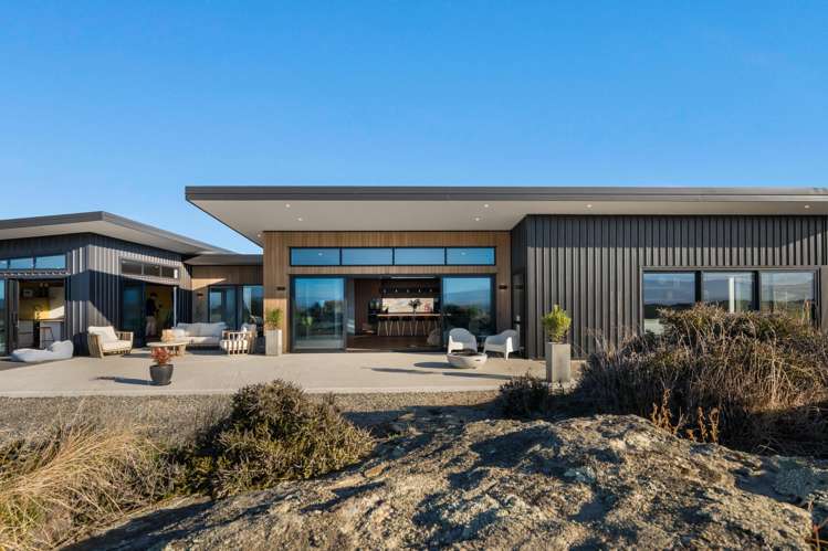 410A Alexandra-fruitlands Alexandra_1