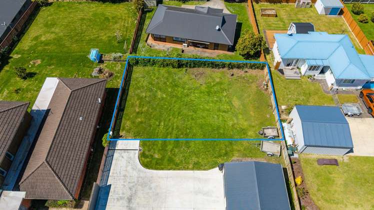 2/697 Bank Street Te Awamutu_1