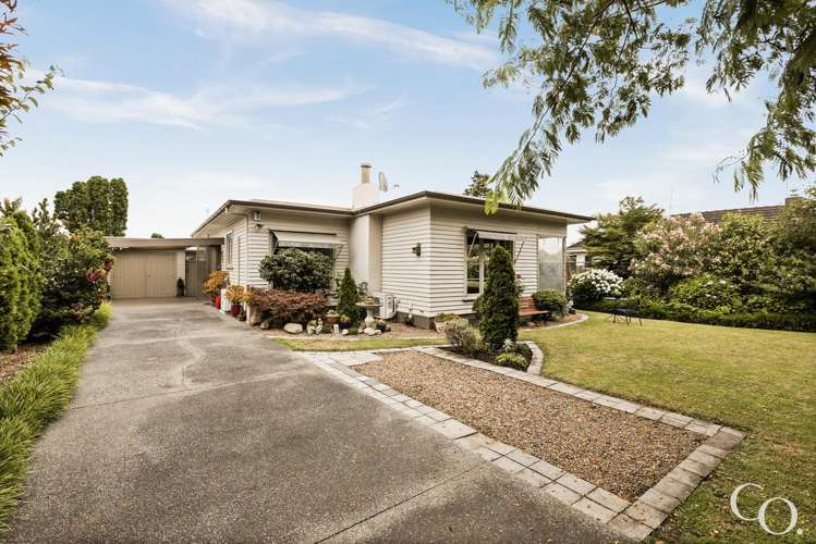 904 Frederick Street West Mahora_26