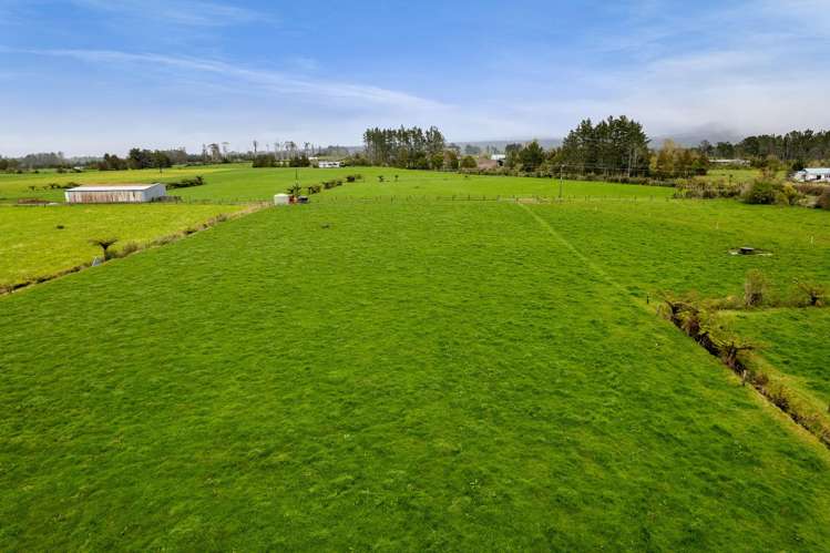 202 Alfred Road Egmont Village_21