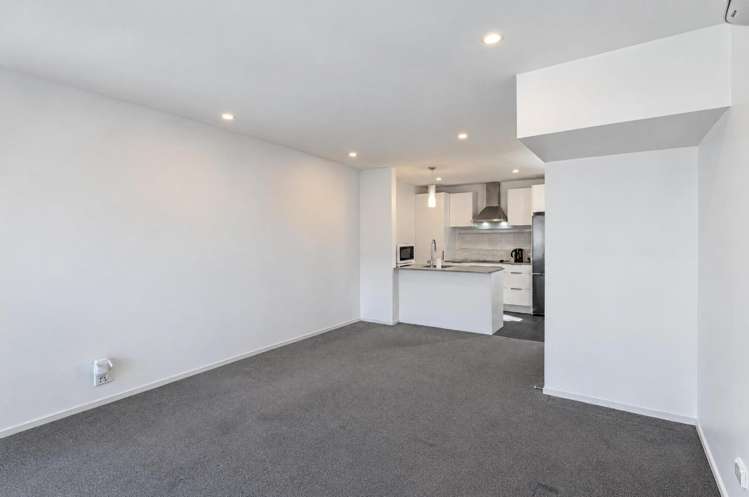 1/66 Roberton Road 10016_2
