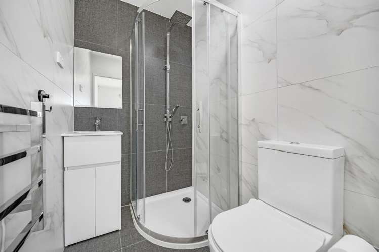 10 Routhmore Street Flat Bush_13