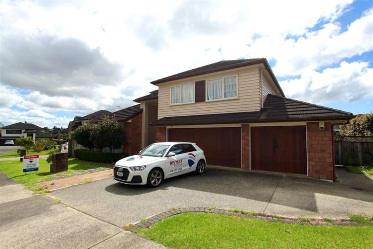 4 Woolaston Place Flat Bush_17