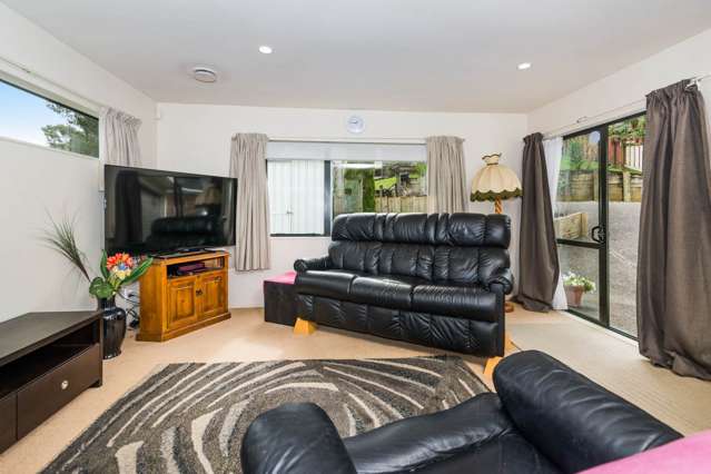 75 Girrahween Drive Totara Vale_3