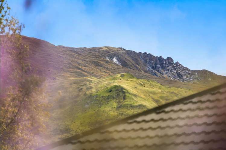 225 Stone Street Wanaka_24