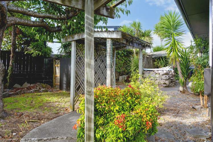 6 Mareti Street Nukuhau_22