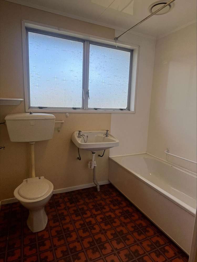 86b Henley Street Westport_11