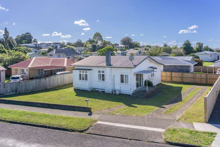 1668 Rewi Street_0