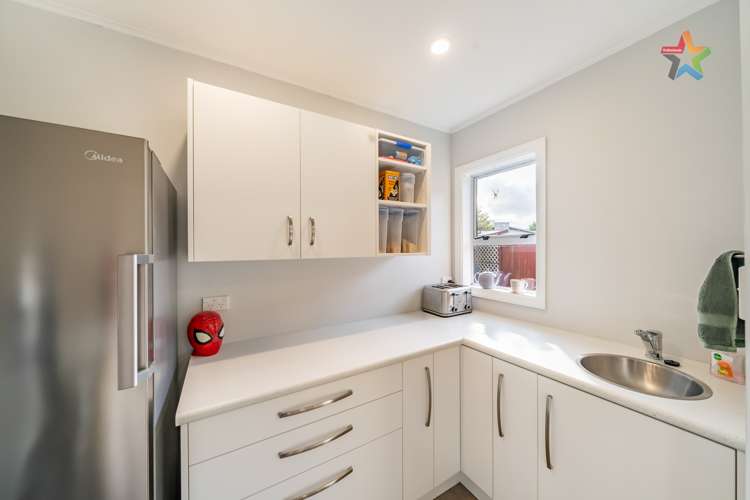 13 Thirlmere Street Wainuiomata_8