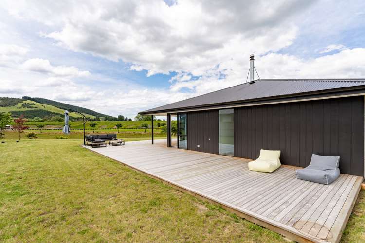 2 Franks Place Outram_22