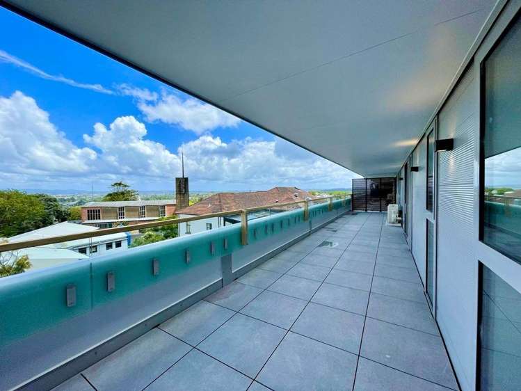 4d/444 Great North Road Grey Lynn_13