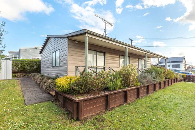 14 William Street Huntly_11