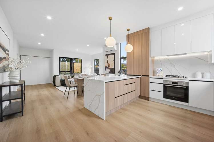57A McLeod Road Te Atatu South_25