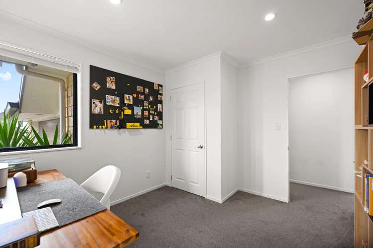 72 Wiltshire Drive Huntington_12