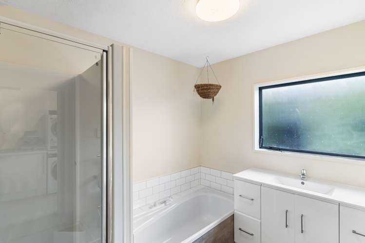 36 Roydon Drive Templeton_16