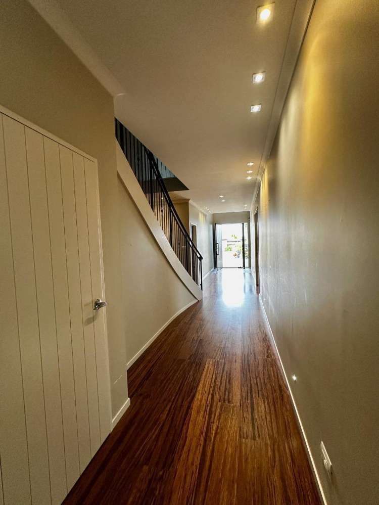 100a Cyril French Drive Flat Bush_3