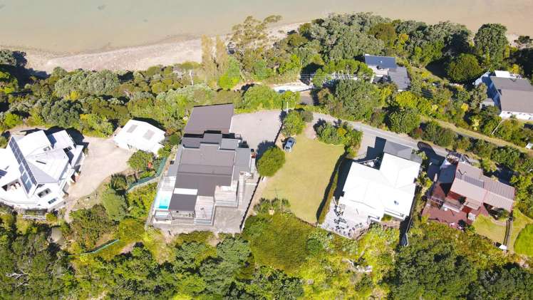 1920 Wyuna Bay Road_3