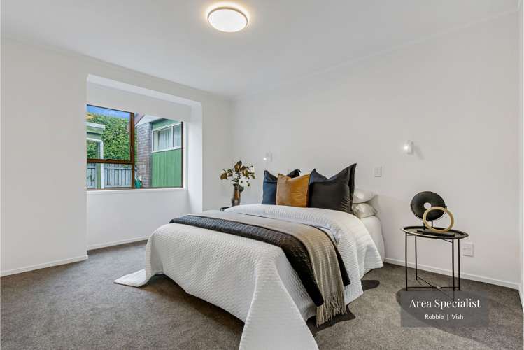 3/7 Cezanne Place New Lynn_13