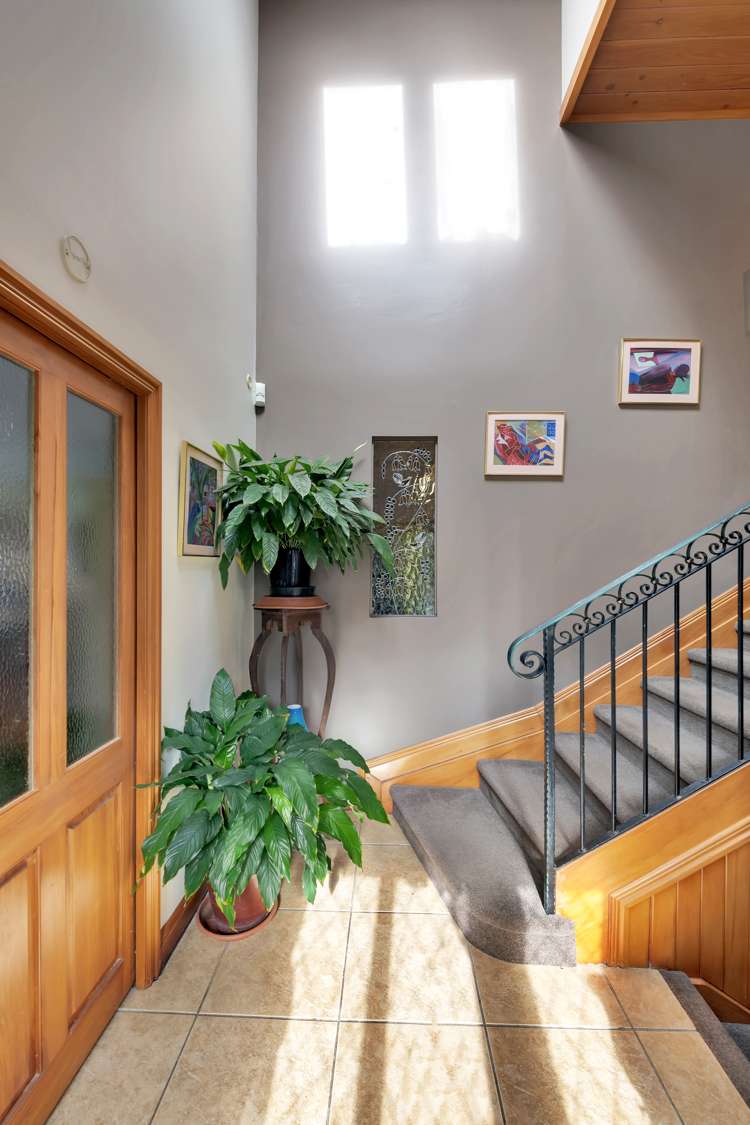 392 Redoubt Road Totara Park_8