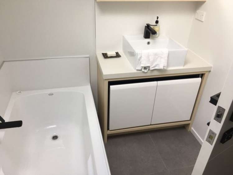 3/24 Lyon Street 1067_10