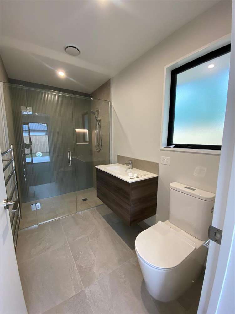 19 Crossley Avenue Woodend_9