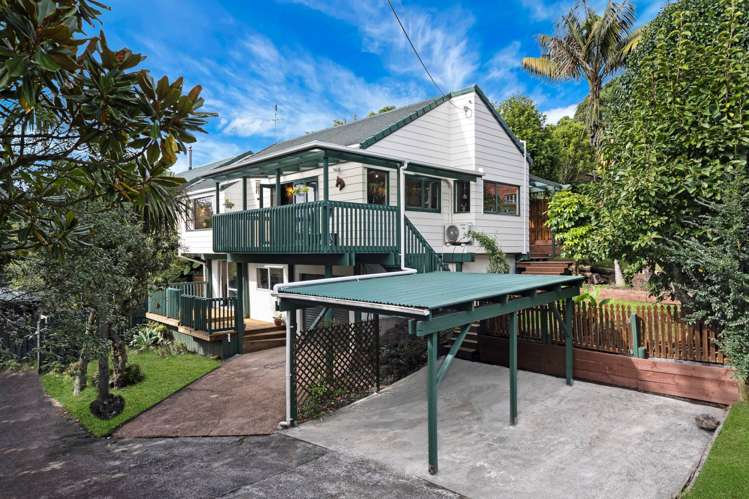 1/11 De Val Drive Titirangi_23