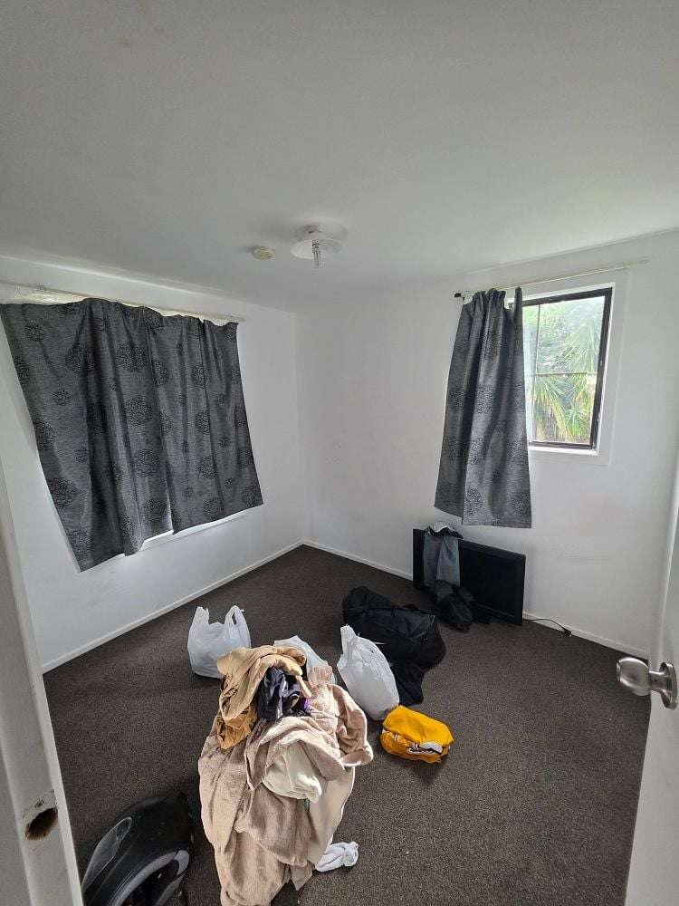 16 Clarkson Crescent Otara_17