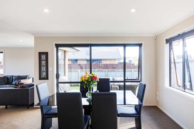 16 Lorenzo Place Kelvin Grove_3