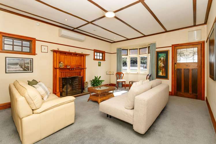 73 Marine Parade Eastbourne_17