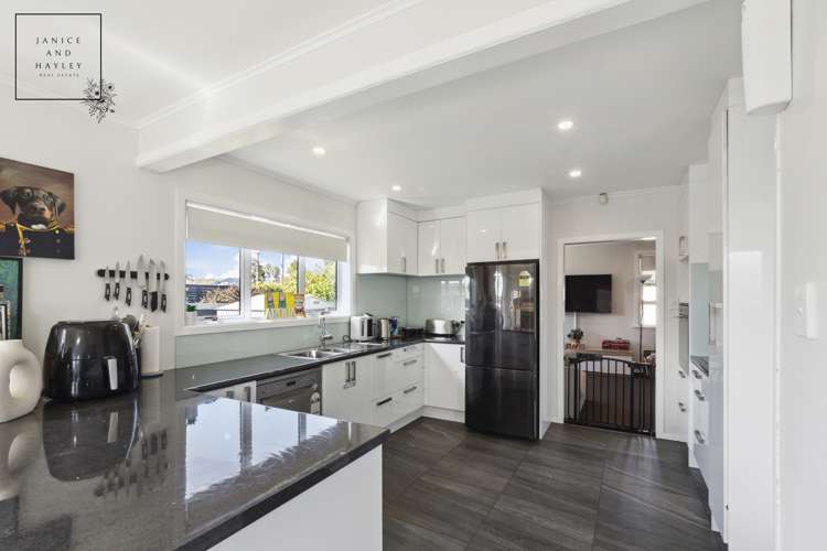 128 Old Wairoa Road Papakura_1