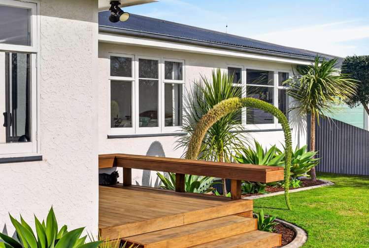 17 Hinton Road Taradale_13