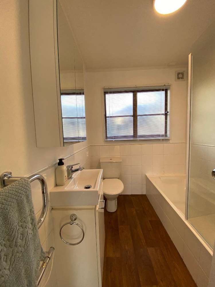 3/9 Fuchsia Place Birkdale_6